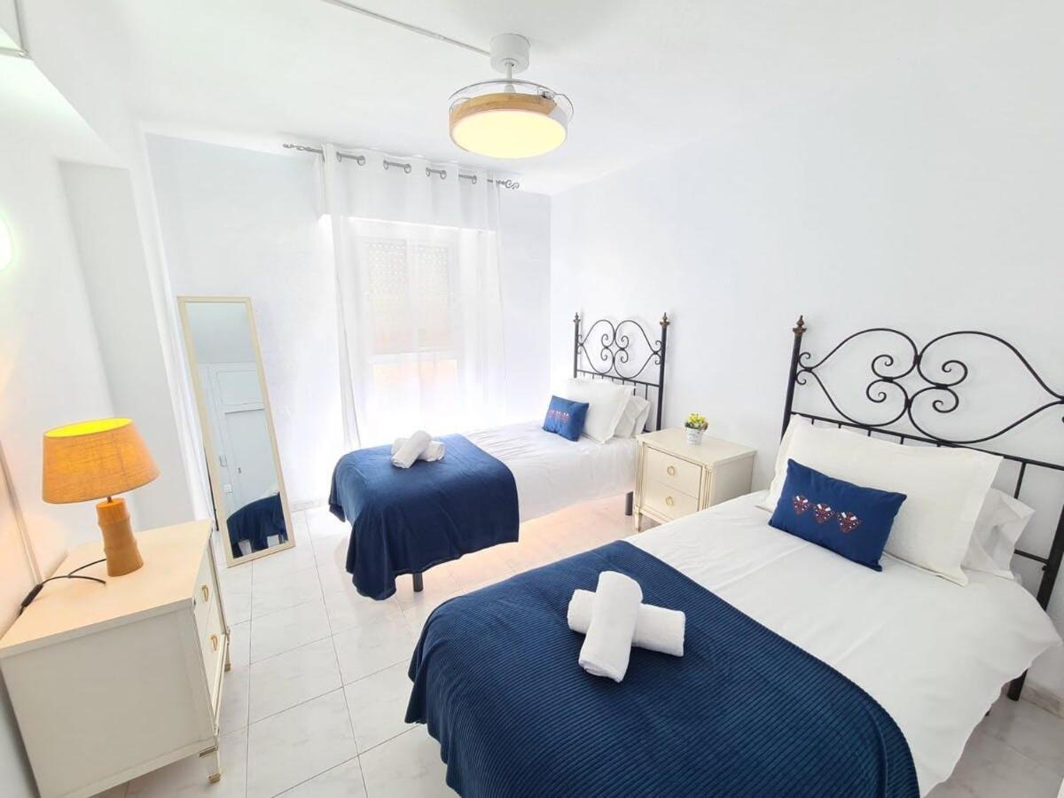 Apartamento 2 Hab. Con Vistas En ベナルマデナ エクステリア 写真
